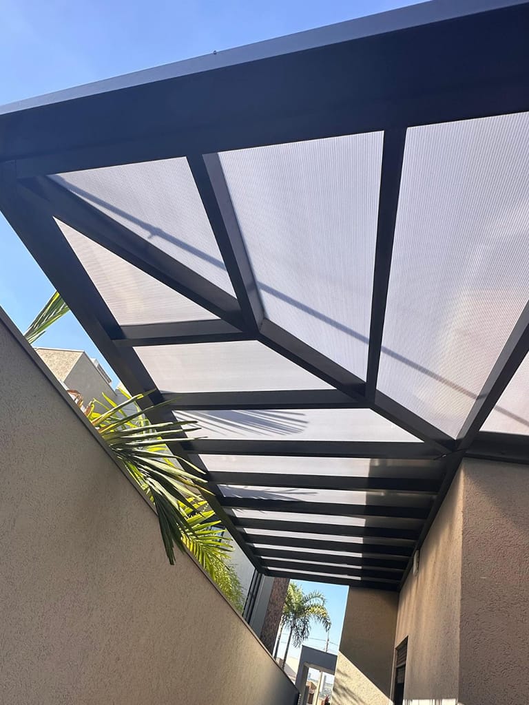Toldo em Policarbonato